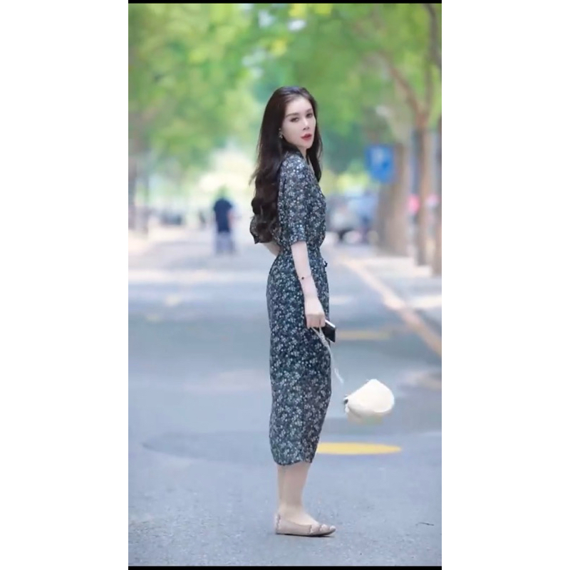 Váy hoa nhĩ dáng dài cổ V ngang gối cao cấp phong cách nhẹ nhàng kiểu pháp phù hợp đi chơi ,dạo phố New 2025