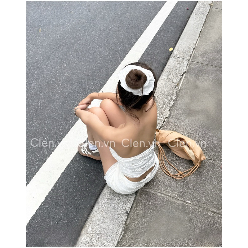 Set đi biển, set bikini vải ren tầng trắng kem - Mẫu mới 2025