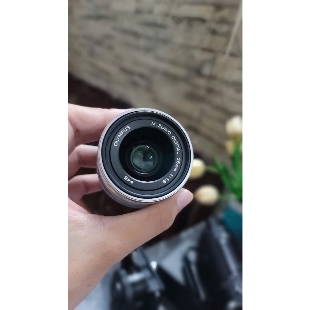 Ống kính Olympus mZuiko 25mm F1.8 - Mới 98% | Shopee Việt Nam