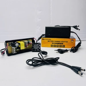 Sạc nhanh 21V - 3A STARKER Có 2 Cổng Sạc Adapter, có quạt mát và đèn báo đầy pin pin đầy tự ngắt