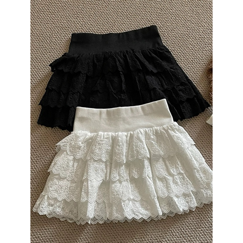 M.H STYLE ORDER 2025 mùa đông mới váy bánh ren nữ eo cao giảm béo màu đồng nhất váy ngắn eo cao chống sáng ngọt ngào