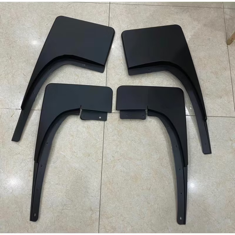 Bộ 4 chắn bùn xe Ranger đời 2012-2026 nhựa dẻo kèm ốc vít hàng cao cấp