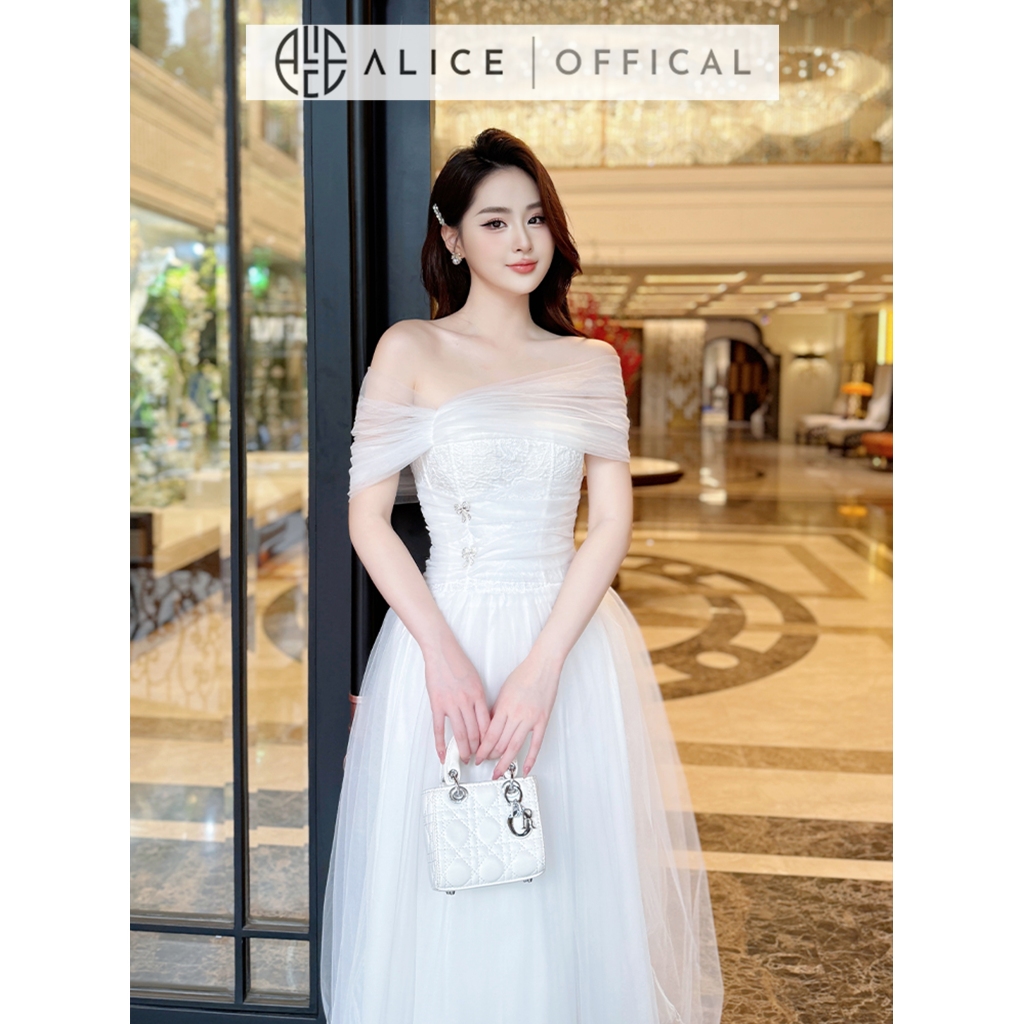 Váy Dự Tiệc Chất Ren Phối Lưới Alice, Đầm Trễ Vai Dáng Dài Đính Nơ Đá, Thiết Kế Ôm Eo, Xòe Bồng 2 Lớp Lưới T98-SX