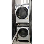 Khung inox  kê máy giặt ở dưới ,máy sấy trên. Dạng cao,chịu tải nặng và chắc chắn  . Toàn bộ inox dày 1.0mm . — ảnh 1