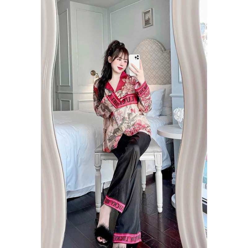 lukyy day hoa Đỏ TD