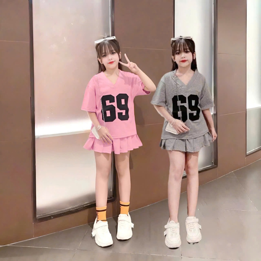 Sét váy xếp ly có lót quần cho bé gái in số 69 chất vải cotton mềm mịn thấm hút mồ hôi. V02