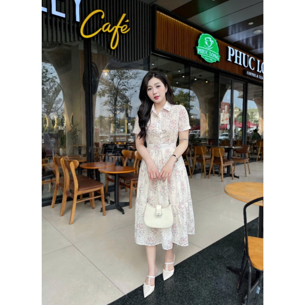 Ảnh Váy hoa cổ Đức Mã 278 – Dáng xòe phối cúc, vải thô Boil mềm mịn, mát nhẹ, mặc đi làm, mặc đi chơi 2