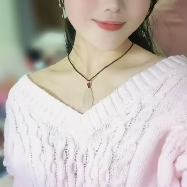 Mặt bài thần tài ngọc tự nhiên loại A băng thấu giúp mang lại tài lộc thể hiện khí chất