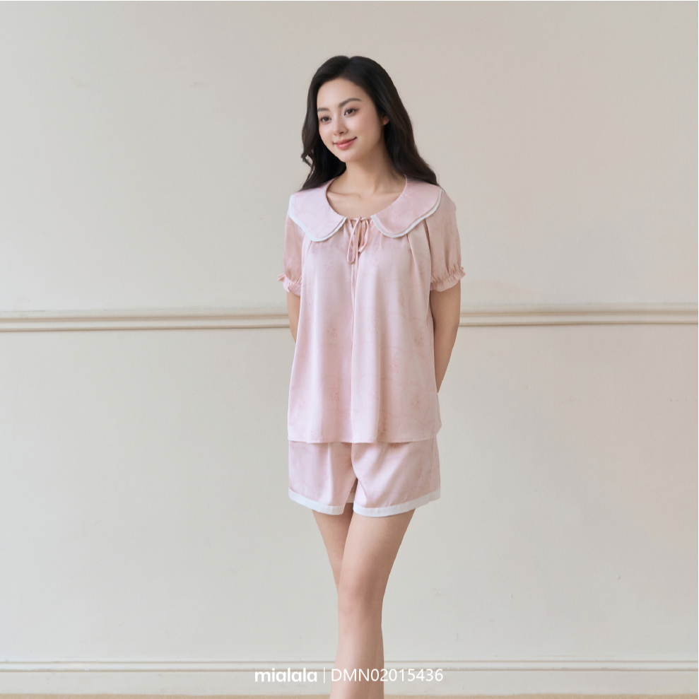 Ảnh Đồ mặc nhà Mialala chất liệu lụa với cổ bèo tinh tế và tay nhún bèo điệu đà DMN02015436 1