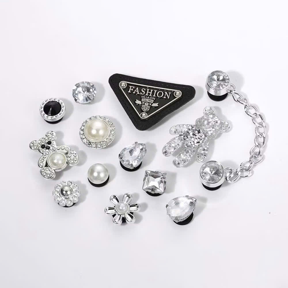 Bộ Phụ Kiện Charm Gắn Dép Cross Siêu Xinh Có Nút Cài | Shopee Việt Nam