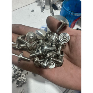 (5 ốc)  Ốc inox 304 salaya mẫu thái 5ly 6ly lắp dan áo các loại xe máy (giá 5con)