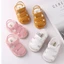 Dép sandal trẻ em tập đi màu trơn có còi chip cho bé trai bé gái 0-2 tuổi ShinHome