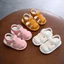 Dép sandal trẻ em tập đi màu trơn có còi chip cho bé trai bé gái 0-2 tuổi ShinHome