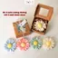 Thiết Kế Theo Yêu Cầu, Sáp Hoa Cúc Kèm Hộp Có Tag, Cột Nơ Làm Quà Cưới, Tặng Sự Kiện, Doanh Nghiệp