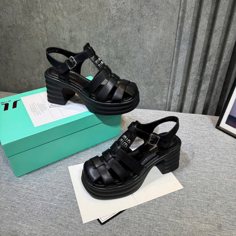 👠🕶️👜🎒…Sandal giọ