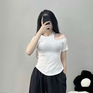 [ NEW ] Áo Thun Nữ F89 – Khoét Vai Thời Trang, Cotton Êm Mát