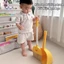 Bộ Dọn Nhà Mini BỐ KHỦNG LONG Hình Vịt Vàng/ Heo Hồng Kèm Dụng Cụ Hút Bụi Chổi Hốt Rác Dễ Thương Cho Bé Tập Làm Việc Nhà