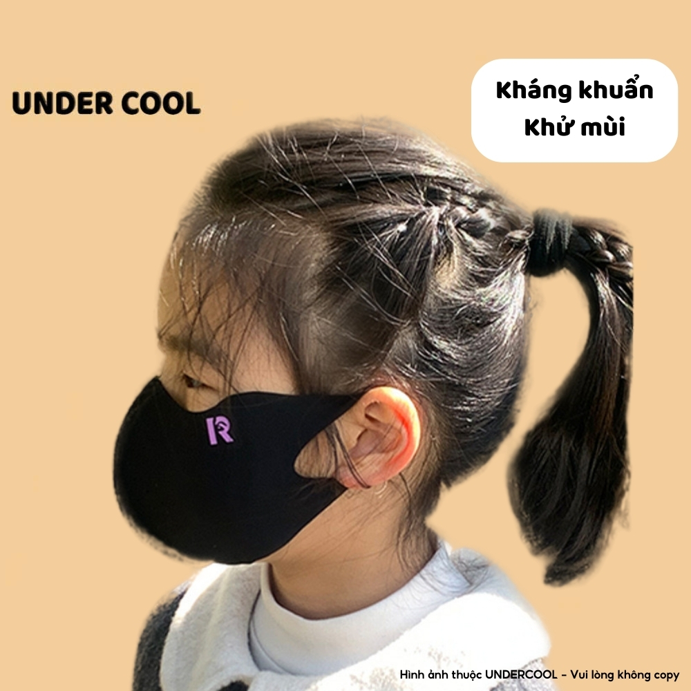 Combo 2 khẩu trang trẻ em 3-8 tuổi UNDERCOOL - chống tia UV nhẹ thoáng khí,logo đổi màu khi gặp ánh nắng KT13 CB02