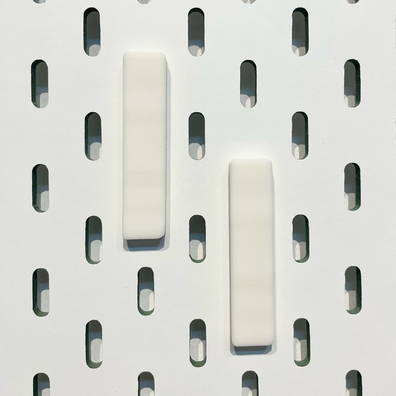 Bộ 2 kẹp giấy, tài liệu cho bảng Pegboard Lỗ Dọc | Phụ Kiện Pegboard Đa Năng