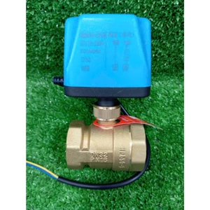 Van nước điện từ , van bi đồng thau 220V đóng mở nước từ xa tiện lợi