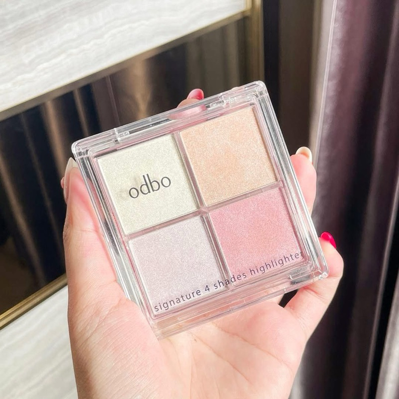 Siêu phẩm bắt sáng-Highlight 4 ô ODBO OD1318, có tác dụng bắt sáng, giúp nền make up tươi trẻ.