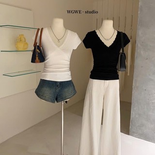 Áo Thun Croptop Phối Ren Đính Nơ Ngực Xinh Xắn Dáng Ôm Nữ
