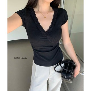 Áo Thun Croptop Phối Ren Đính Nơ Ngực Xinh Xắn Dáng Ôm Nữ