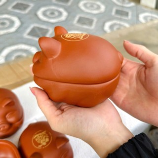 Thố heo đất nướng hàu độc đáo