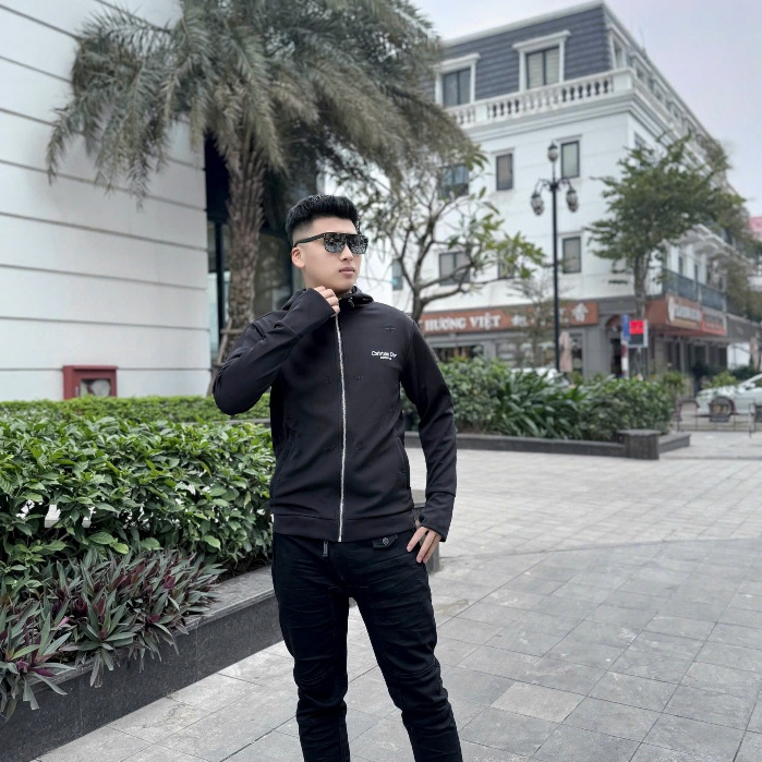 Áo Chống Nắng Nam Nữ ICON Phối CHữ Trước Ngực Chống Tia UV Tốt Thấm Hút Mồ Hôi - Áo Chống Nắng Hót Trénd