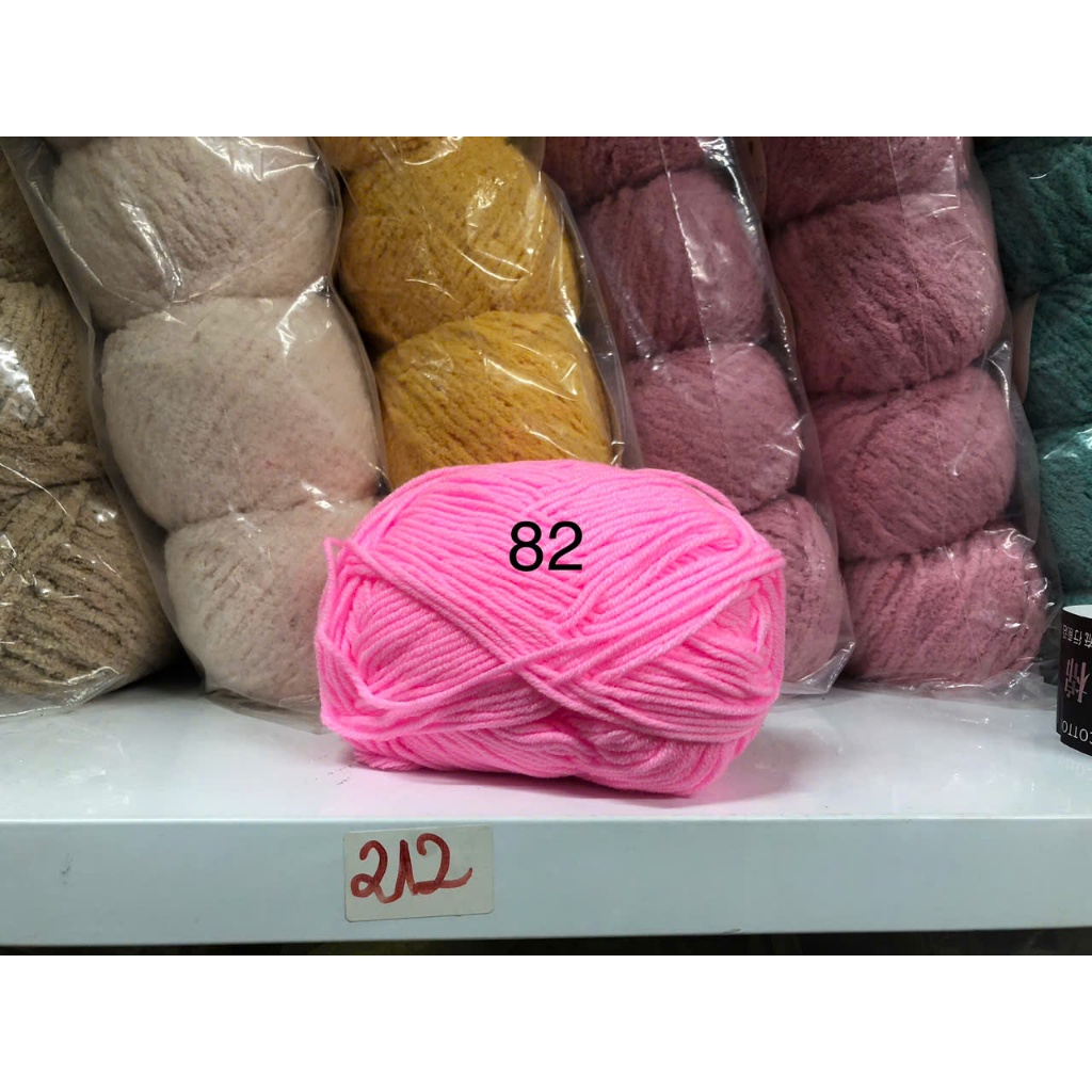 82 hồng neon