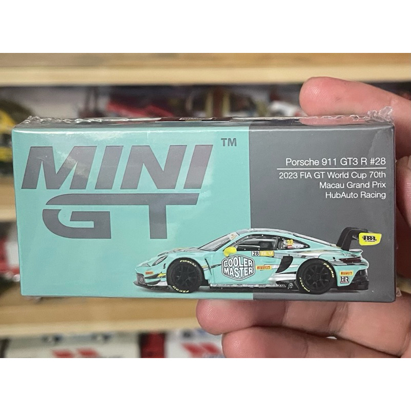 mô hình xe Porsche 911 GT3 R #27 #28 2023 FIA GT World Cup 70th