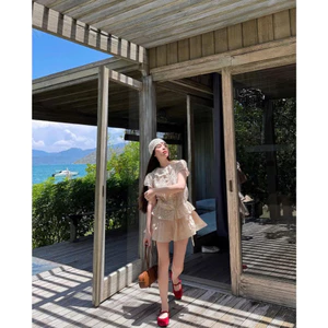 𓆉⋆.ೃ࿔:･ SET ÁO LƯỚI REN HOA + CHÂN VÁY DẬP LY VOAN FREESIZE SP021666 𝐇𝐨𝐚̉ 𝐓𝐨̂́𝐜 – 𝐌𝐄𝐎𝐈𝐍𝐃𝐀𝐇𝐎𝐔𝐒𝐄 🐬🐚