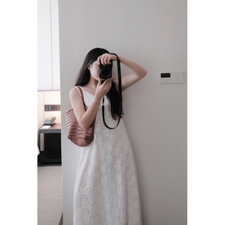 Janie dress - đầm ren hoa cộc tay dáng dài Ma Vie