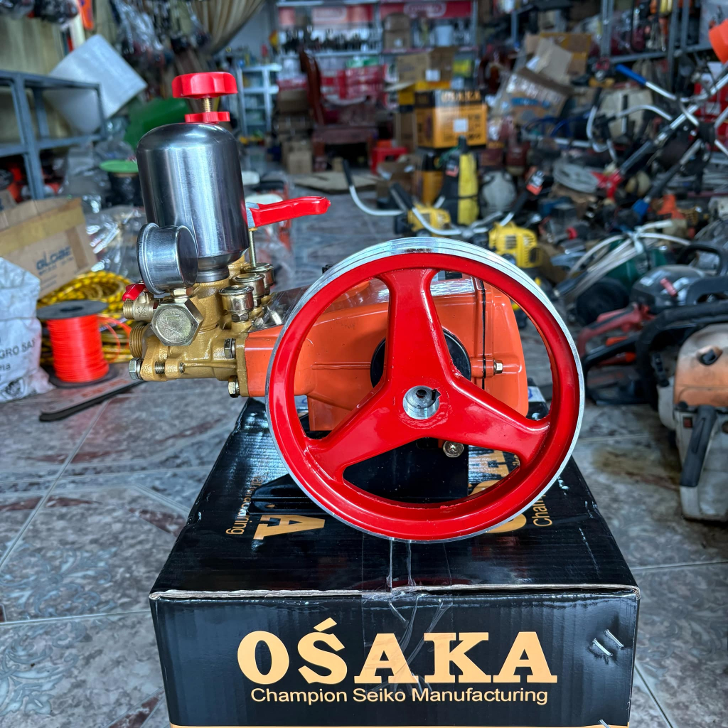 Đầu máy rửa xe_xịt thuốc OSAKA 1Hp, Pitong 22mm bằng thép, trọng lượng 5kg