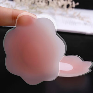 Hộp 10 Miếng Dán Ngực Silicon Mềm Mại Hình hoa- Hộp Nhựa Trong
