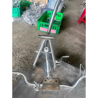 Combo (3món) inox 304  chống đứng - nghiên - gác máy kèm ( cốt - lo so - ốc - )