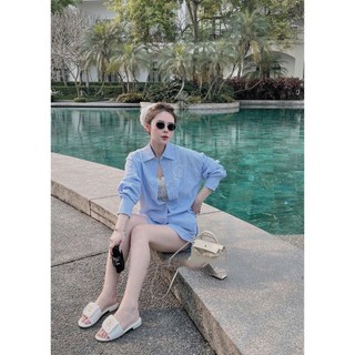 Set Bộ Đồ Nữ Kẻ Sọc Xanh Dương Thêu B Bad Blood 2 Mặt Áo Sơ Mi Dài Tay Mix Quần Sooc Đùi Ống Rộng