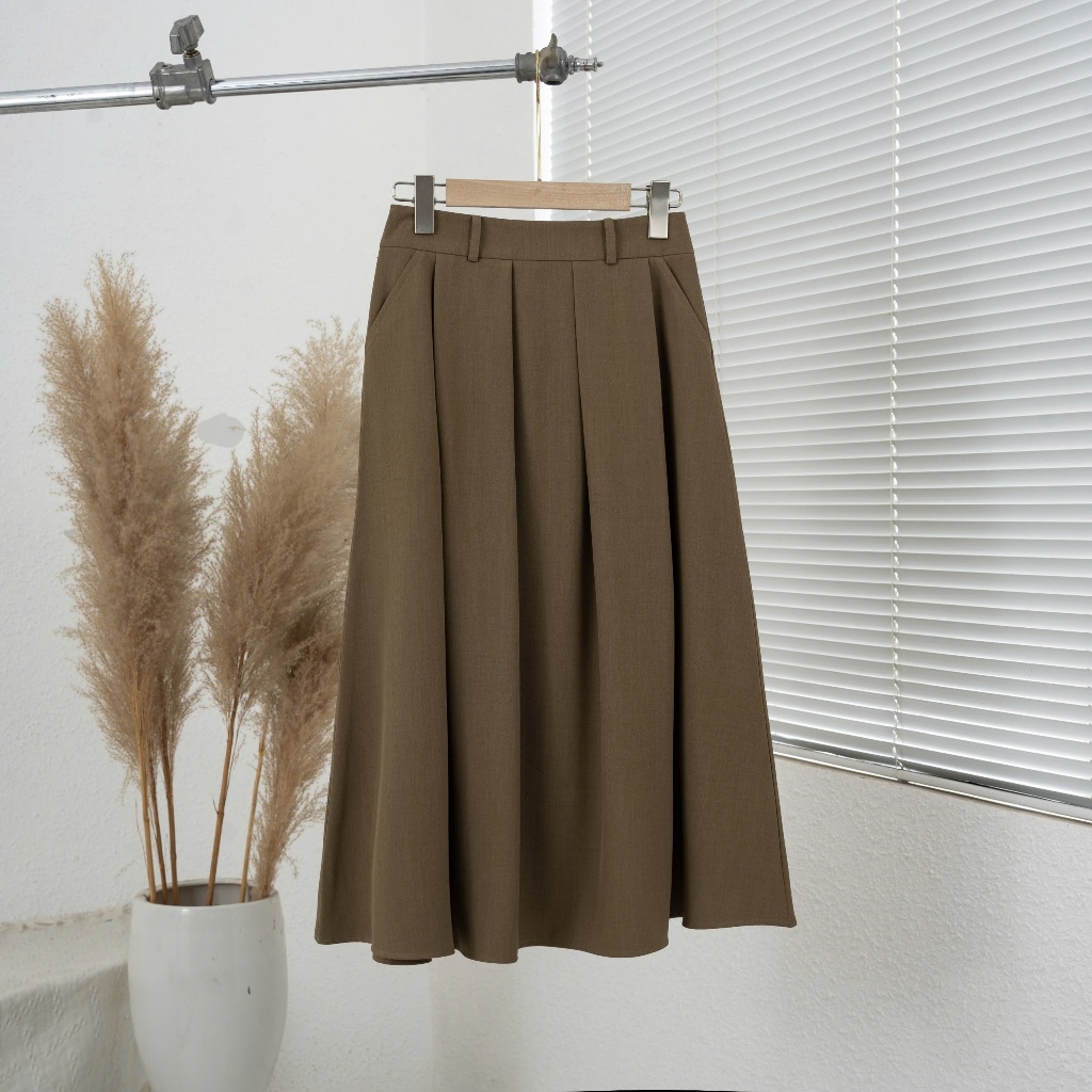 Ảnh Chân váy ly hộp 279 dáng xòe dài 80cm – Chất vải gold Hàn cao cấp, mềm mịn, che dáng tốt 4