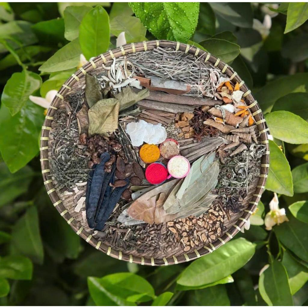 Thảo Dược Xông Nhà Như Ý Cát Tường AYOYA Hơn 38 Vị Trầm Hương Đàn Hương Thanh Lọc Không Gian Khử Mùi