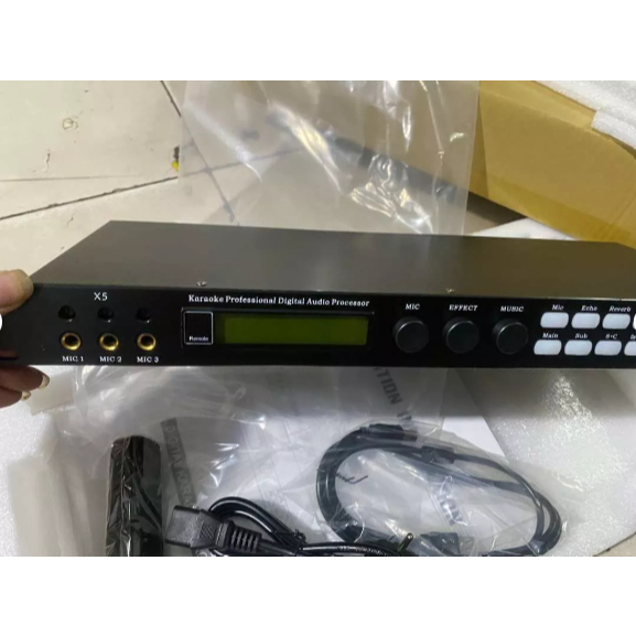 Vang Số X5 Karaoke, Có Phần Mền, Chuyên Nghiệp, Echo Và Reverb Nhẹ