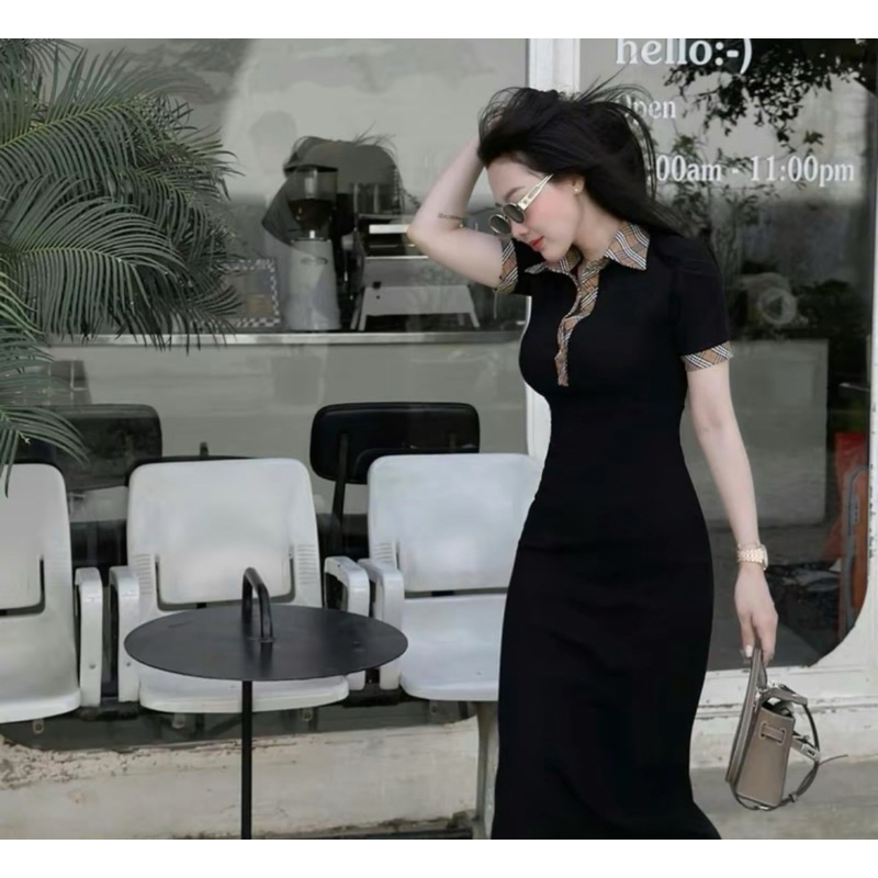 Đầm body cổ bẻ phối caro dáng dài Mặc lên là xinh mã hot trend 2025