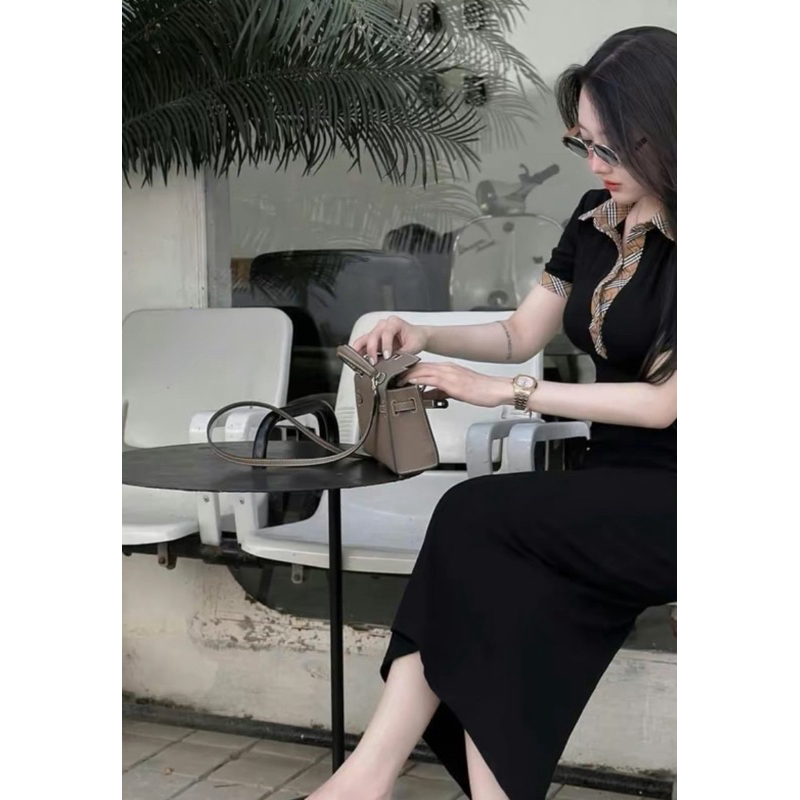 Đầm body cổ bẻ phối caro dáng dài Mặc lên là xinh mã hot trend 2025