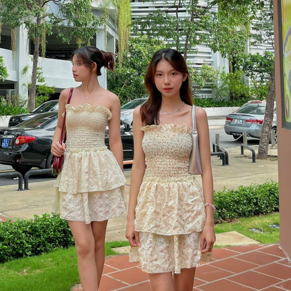 Đầm ống hoa nhí bèo xoè