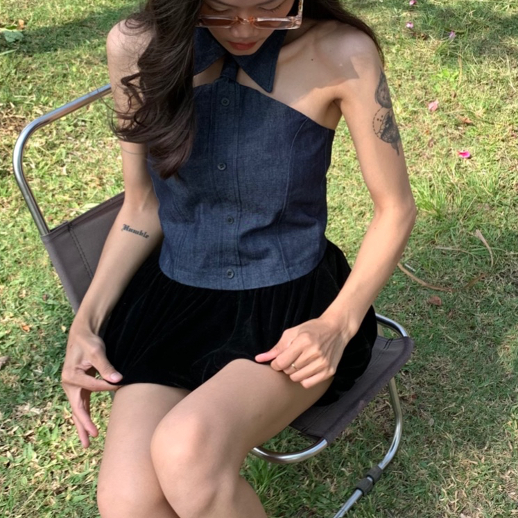 Áo sơ mi denim cut out freesize