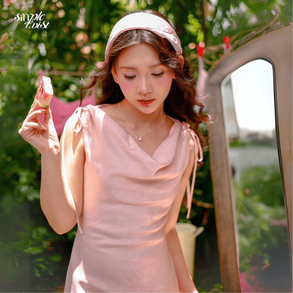 Ảnh Đầm thiết kế cổ đổ đính nơ phối dây viền ren màu hồng SAM phong cách nữ tính nhẹ nhàng - Simple Twist Studio 2