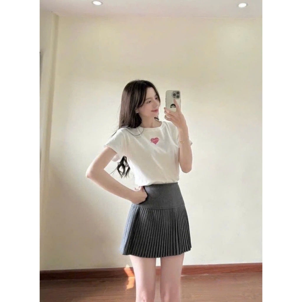 Áo phông in hình trái tim dáng lửng ngang eo phong cách trẻ trung LALA  A32