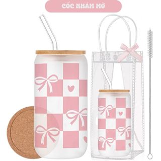 Cốc Thủy Tinh Nơ Caro 500ml, Ly Thủy Tinh Nắp Tre 16Oz Chịu Nhiệt Kèm Phụ Kiện, Quà Tặng Sinh Nhật