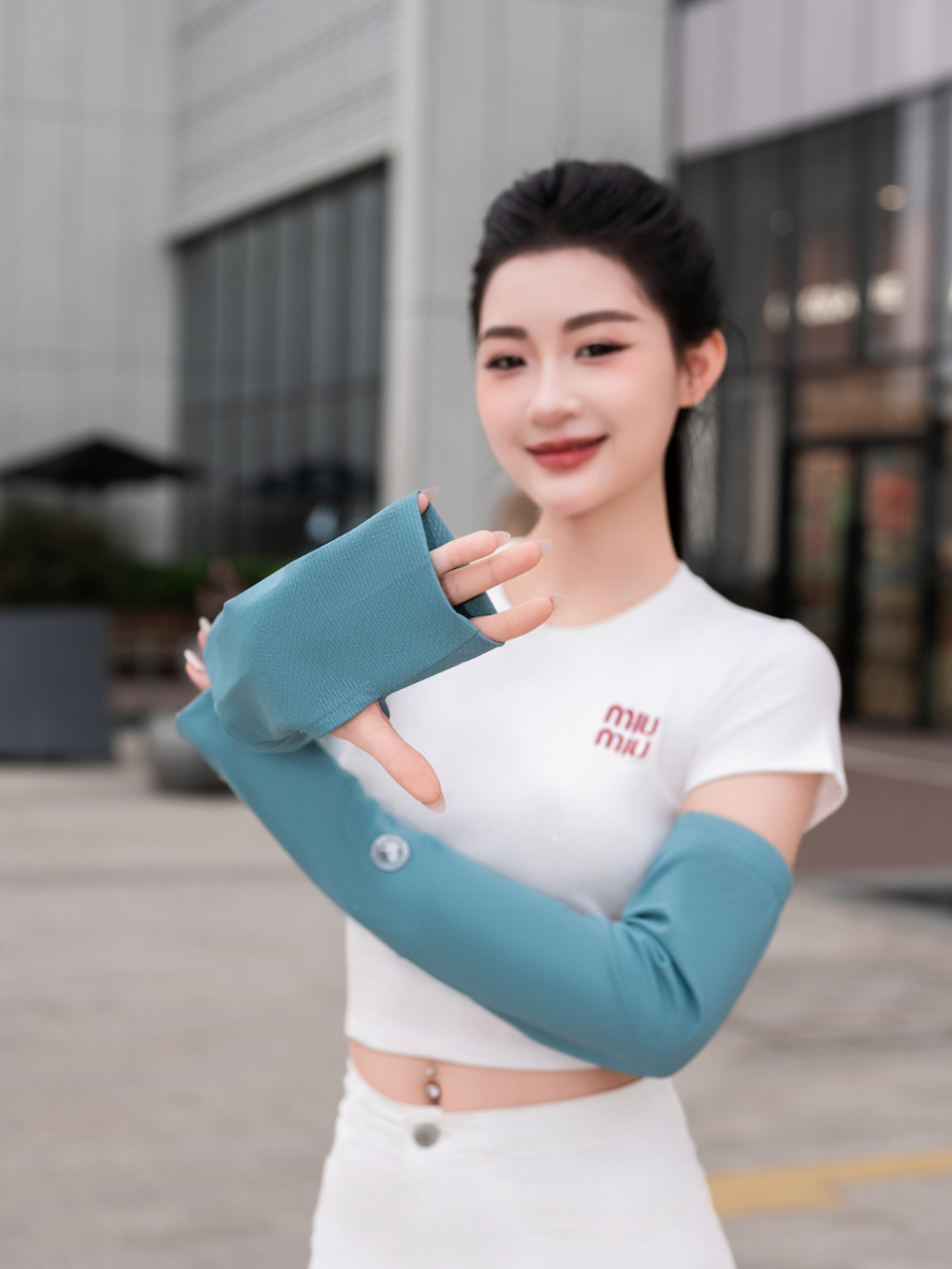 Ảnh Găng Tay Chống Nắng Coolair Laroma| UPF50+ | Vải Thơm | Làm Mát | Thời Trang | Đa Dụng 4