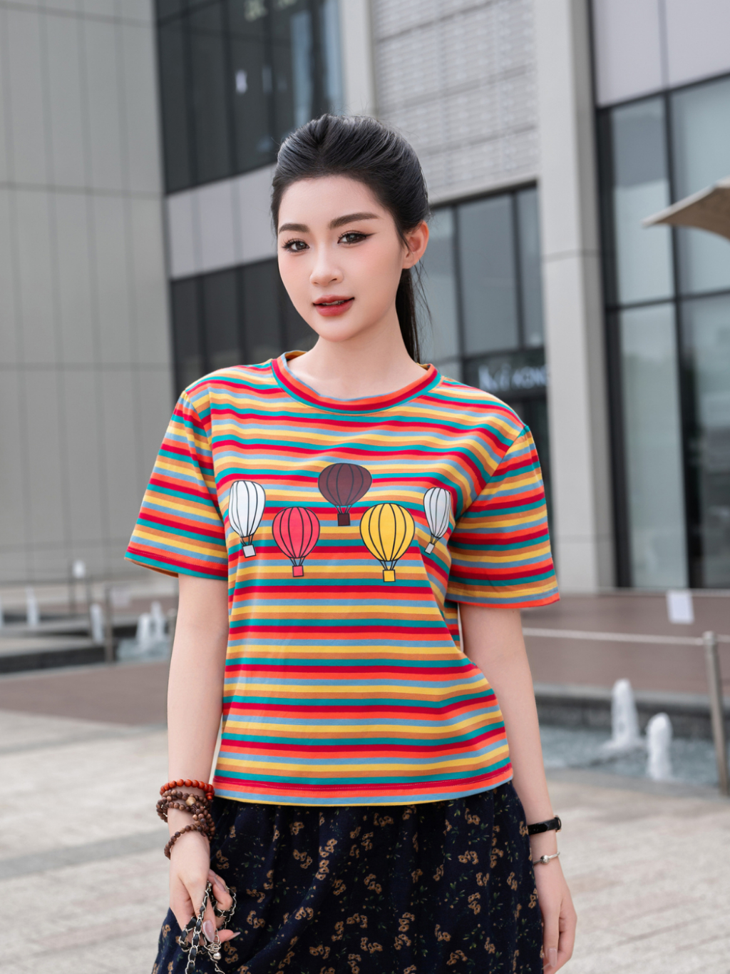 Ảnh Áo Thun Nữ Laroma 02 | Mềm Mát - Thấm Hút Mồ Hôi - An Toàn Cho Da - Bền Bỉ 2