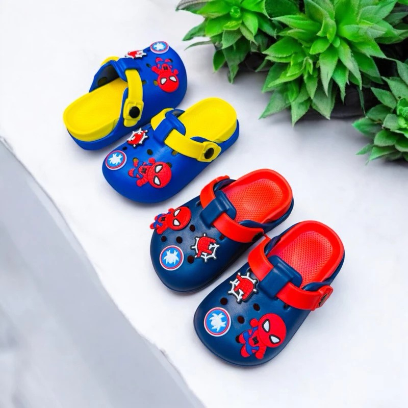 Dép sục bảo vệ mũi chân cho bé trai siêu nhẹ chống nước mùa hè hình siêu nhân nhện